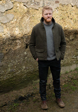 Work jeans in cotton and recycled polyester, colour is dark denim. ou is